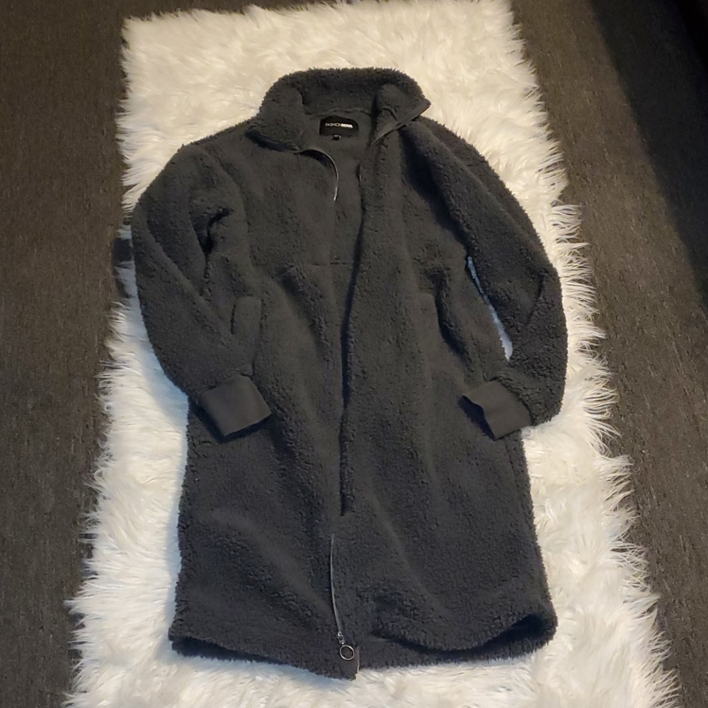 Fuzzy long jacket oversized
